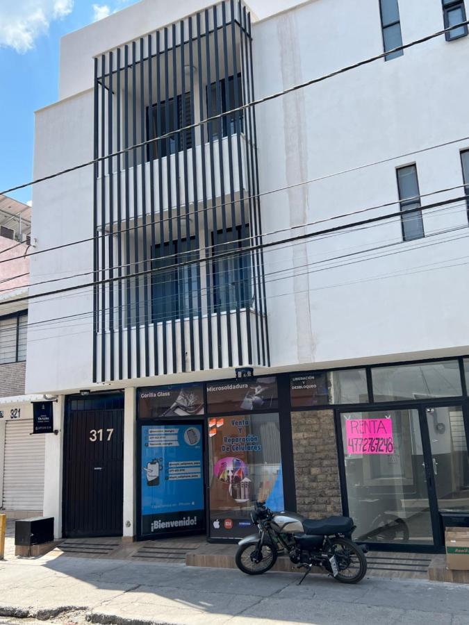 Hotel Tia Flora レオン エクステリア 写真